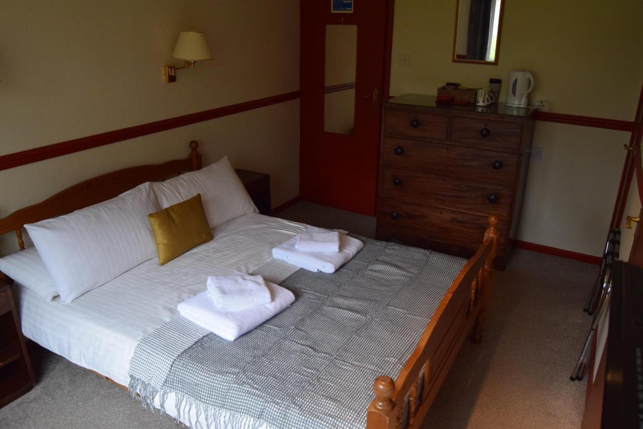 Cwmwennol Country House ซอนเดอร์สฟุต ภายนอก รูปภาพ