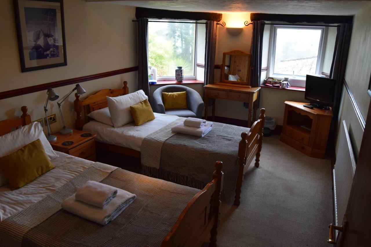Cwmwennol Country House ซอนเดอร์สฟุต ภายนอก รูปภาพ
